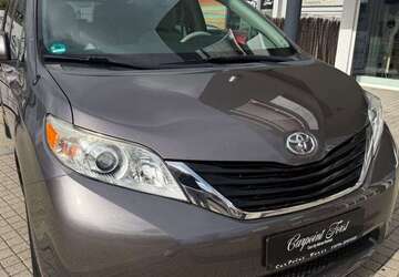 Toyota Sienna 118.184 km 19.990 &euro; Forst 76694