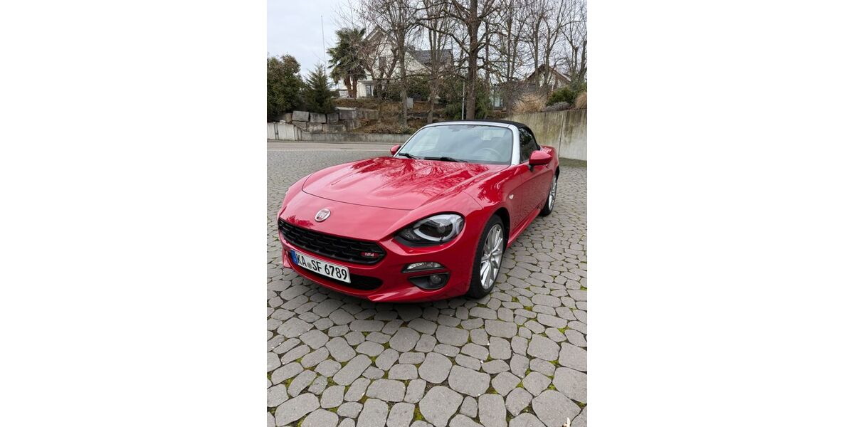 Fiat 124 Spider 29.900 km 19.900 &euro; Bruchsal 76646