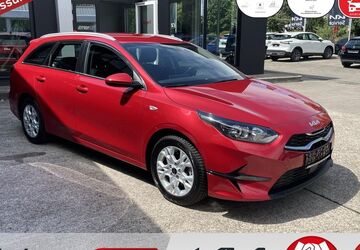 Kia ceed Sportswagon 14.765 km 23.499 &euro; Ettlingen 76275