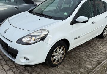 Renault Clio 155.000 km 2.500 &euro; Ötigheim 76470