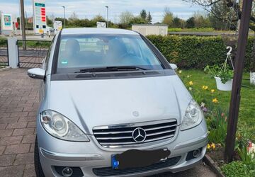 Mercedes-Benz A 180 155.000 km 3.900 &euro; Karlsruhe 76185