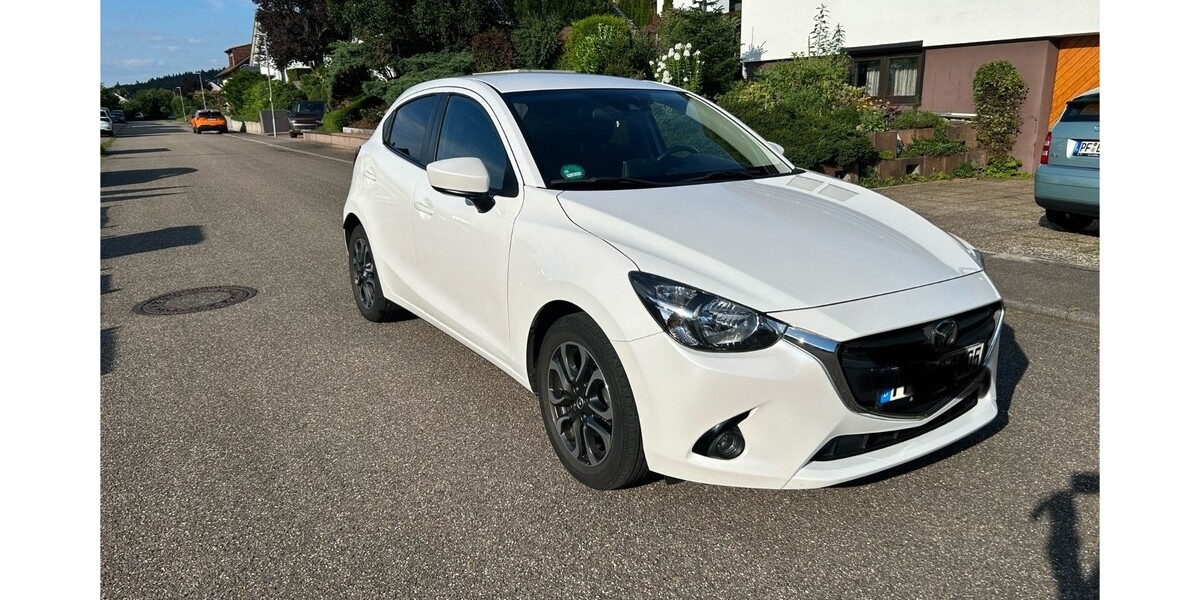 Mazda 2 69.880 km 11.490 &euro; Remchingen 75196