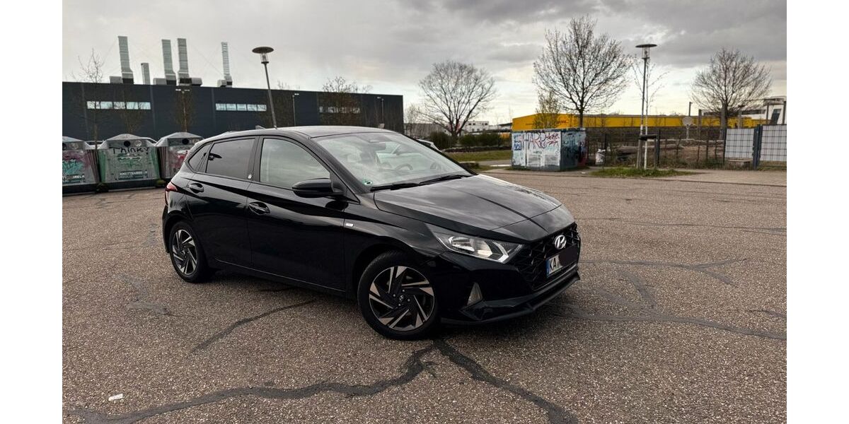 Hyundai i20 47.000 km 17.800 &euro; Karlsruhe 76131