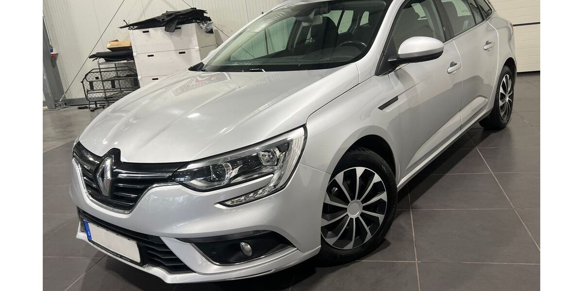 Renault Megane 165.000 km 8.495 &euro; Bretten 75015