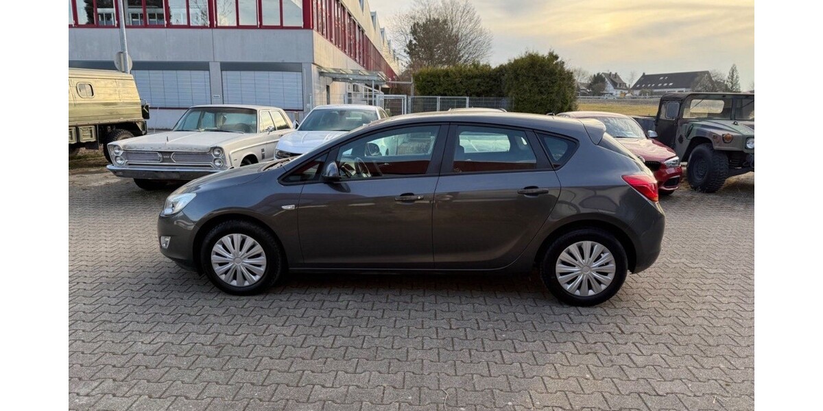 Opel Astra J 178.000 km 4.500 &euro; Malsch 76316