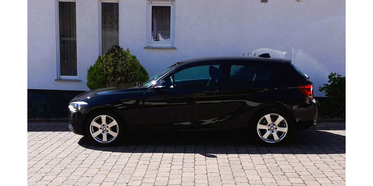 BMW 114 208.000 km 6.500 &euro; Hördt 76771