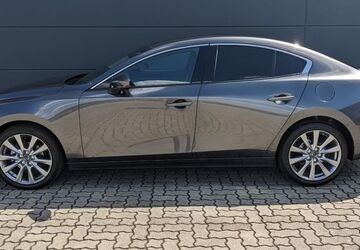 Mazda 3 29.999 km 24.999 &euro; Karlsruhe 76137