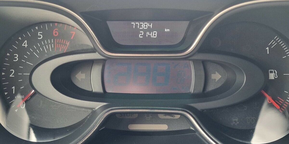 Renault Captur Version S Klimaautomatik LED 77.000 km 14.499 &euro; Landau 76829