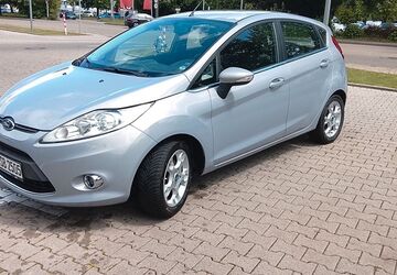 Ford Fiesta 103.116 km 5.000 &euro; Au am Rhein 76474