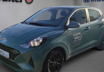 Hyundai i10 10.000 km 17.750 &euro; Pforzheim 75177