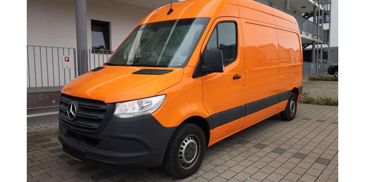 Mercedes-Benz Sprinter 51.609 km 21.900 &euro; Bretten 75015
