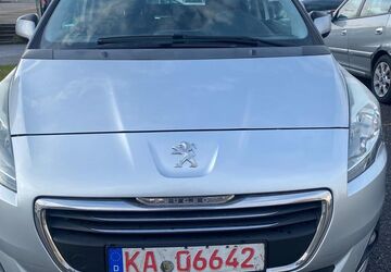 Peugeot 5008 163.000 km 4.590 &euro; Ettlingen 76275