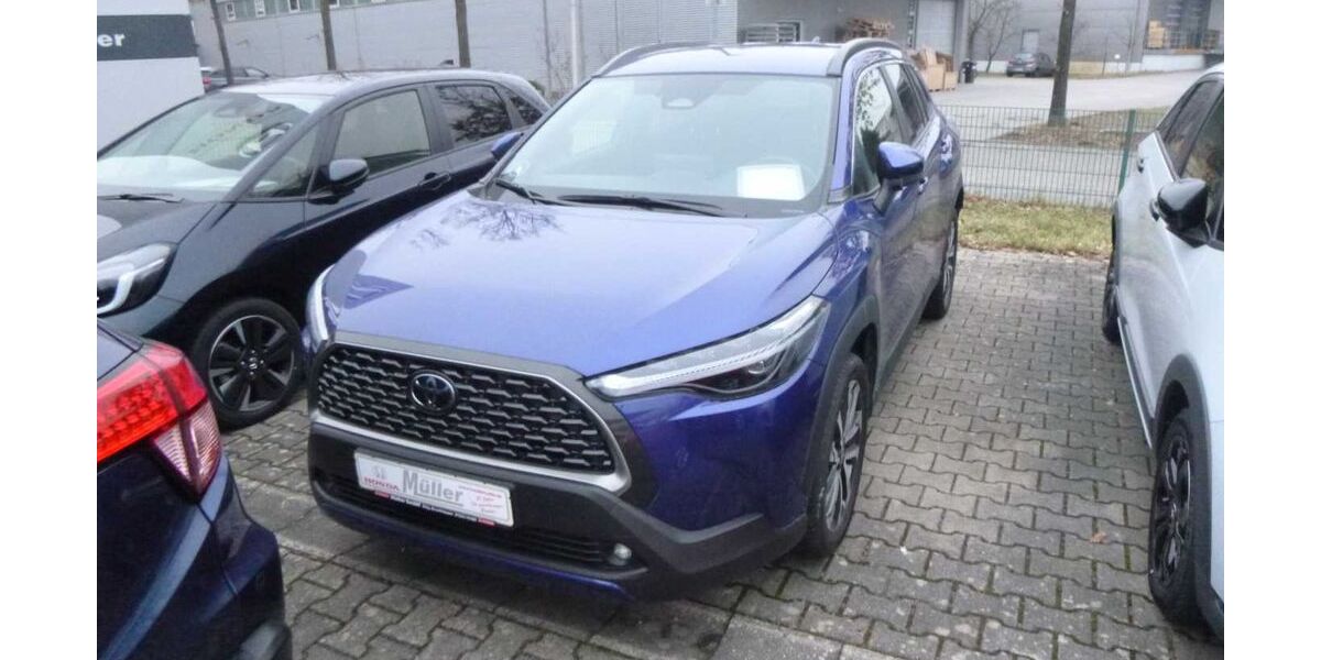 Toyota Corolla Cross 3.990 km 32.790 &euro; Ettlingen-Bruchhausen 76275