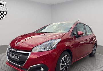 Peugeot 208 57.500 km 7.990 &euro; Birkenfeld 75217