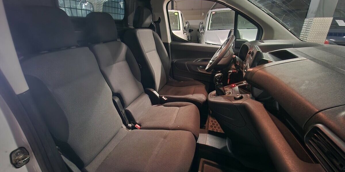 Opel Combo 1.5 D Cargo XL 3 Sitze Klima 66.000 km 14.499 &euro; Landau 76829