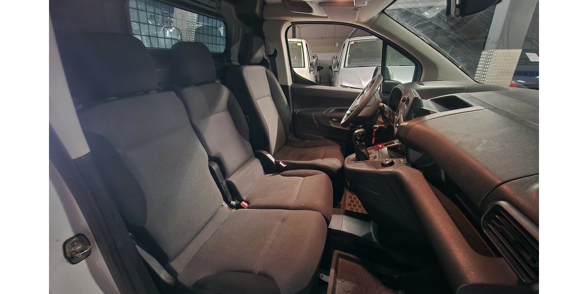 Opel Combo 1.5 D Cargo XL 3 Sitze Klima 66.000 km 14.499 &euro; Landau 76829