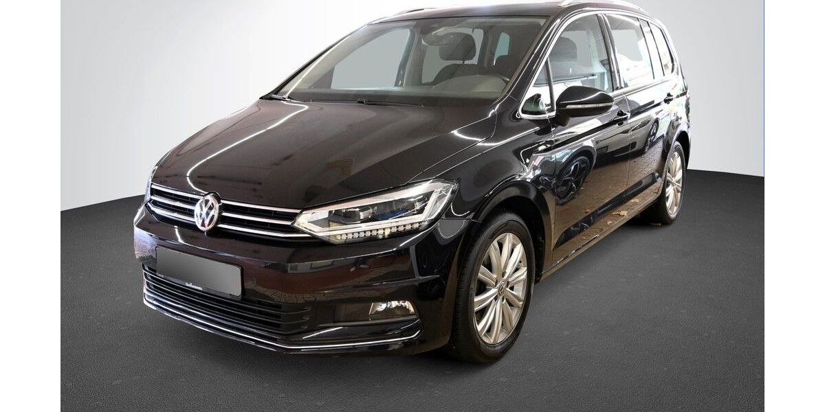 VW Touran 68.907 km 23.970 &euro; Karlsruhe 76131