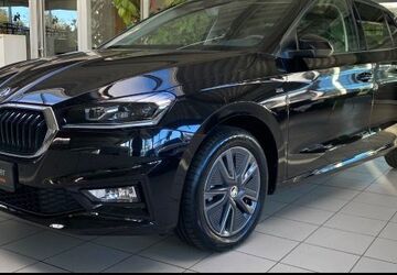 Skoda Fabia 8.308 km 18.990 &euro; Germersheim 76726