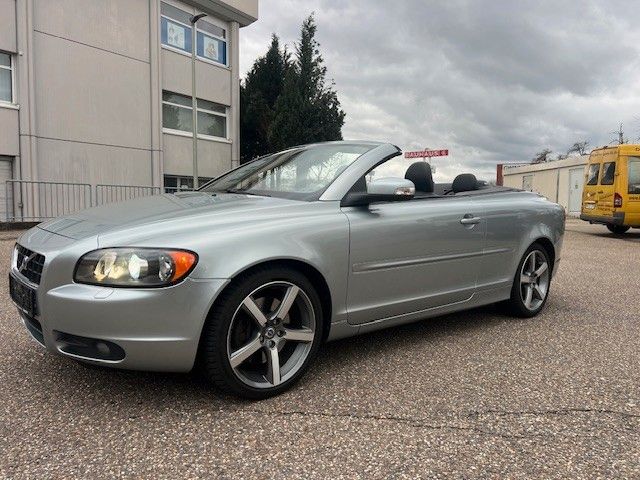 Volvo C70 163.981 km 9.950 &euro; Pforzheim 75179