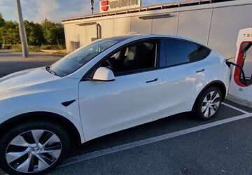 Tesla Model Y 21.700 km 39.500 &euro; Malsch 76316