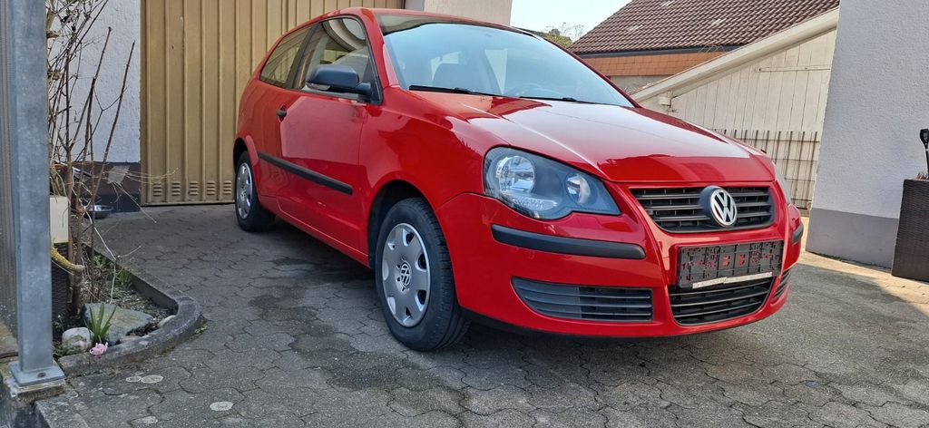 VW Polo 201.700 km 1.900 &euro; Steinmauern 76479