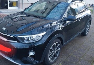 Kia Stonic 71.000 km 13.800 &euro; Leimersheim 76774