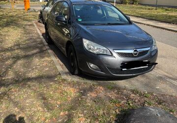 Opel Astra 215.000 km 2.400 &euro; Karlsruhe 76133