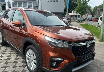 Suzuki (SX4) S-Cross 55.700 km 18.590 &euro; Karlsruhe 76227
