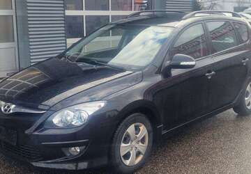 Hyundai i30 208.000 km 3.998 &euro; Landau 76829
