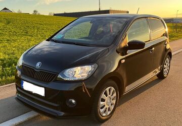 Skoda Citigo 55.000 km 9.300 &euro; Pforzheim 75175