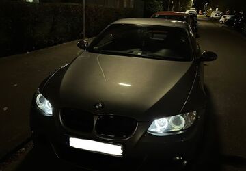 BMW 330 287.000 km 10.399 &euro; Karlsruhe 76189
