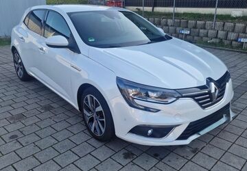 Renault Megane 83.372 km 9.800 &euro; Pforzheim 75172