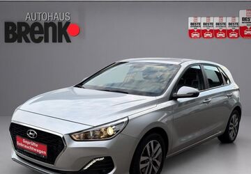 Hyundai i30 21.500 km 16.490 &euro; Karlsruhe-Durlach 76227