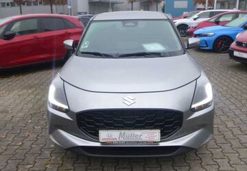 Suzuki Swift 1.511 km 16.999 &euro; Ettlingen-Bruchhausen 76275
