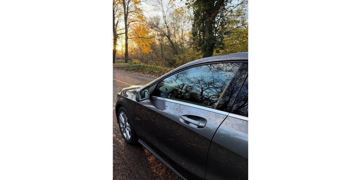 Mercedes-Benz A 180 81.500 km 14.200 &euro; Karlsruhe 76133