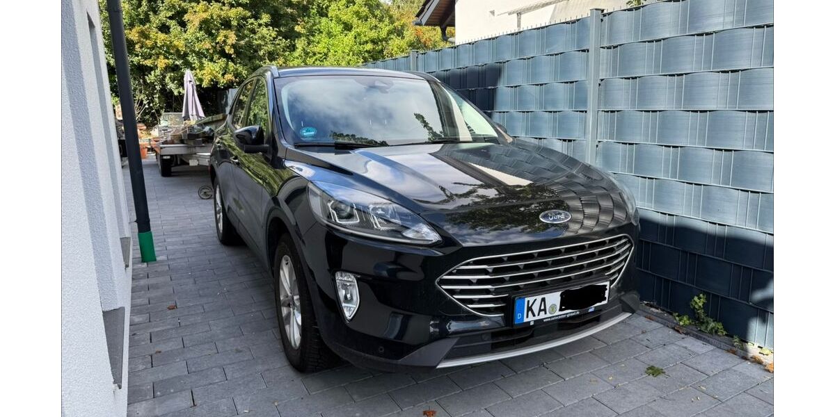 Ford Kuga 98.500 km 19.800 &euro; Linkenheim 76351