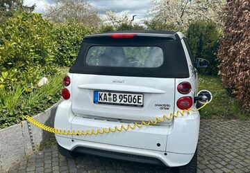 Smart ForTwo 88.000 km 8.300 &euro; Ettlingen 76275