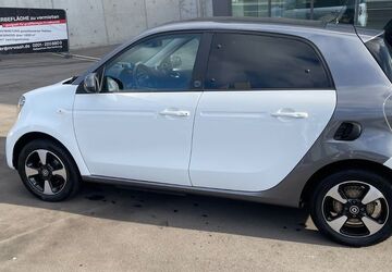 Smart ForFour 62.122 km 12.700 &euro; Bad Schönborn 76669