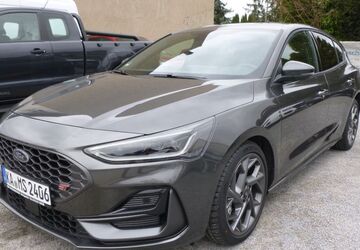 Ford Focus 64.800 km 29.290 &euro; Weingarten 76356