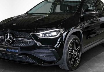 Mercedes-Benz GLA 250 25.560 km 39.970 &euro; Karlsruhe 76185