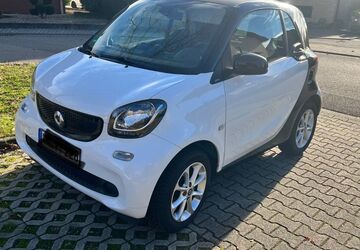 Smart ForTwo 58.564 km 8.300 &euro; Au am Rhein 76474