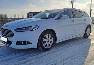 Ford Mondeo 235.680 km 7.300 &euro; Landau 76829