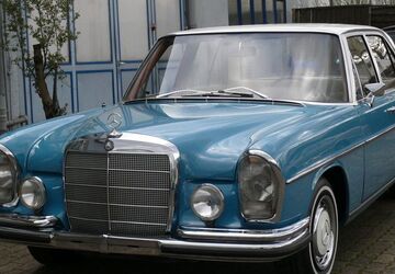 Mercedes-Benz 250 123.456 km 39.990 &euro; Karlsruhe-Grötzingen 76229