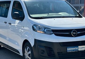 Opel Vivaro 155.000 km 17.995 &euro; Bruchsal-Helmsheim 76646