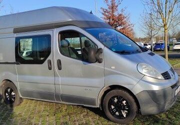 Renault Trafic 218.700 km 4.850 &euro; karlsruhe 76187