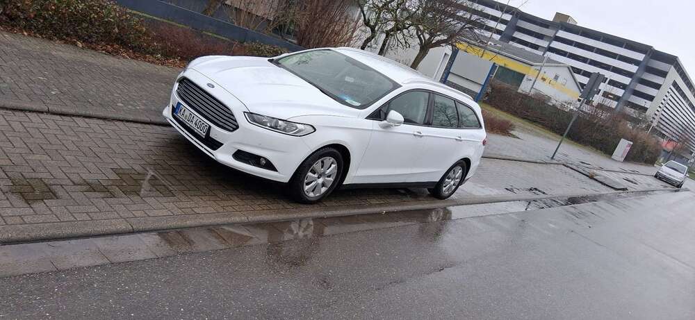 Ford Mondeo 220.000 km 7.800 &euro; Gochsheim (Kraichtal) 76703
