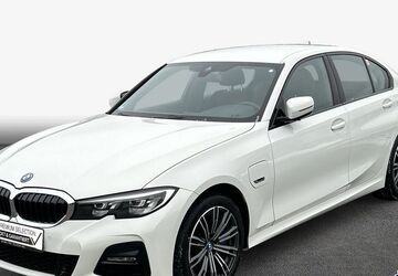 BMW 330 101.988 km 27.870 &euro; Landau 76829