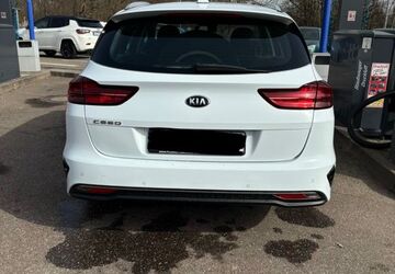 Kia ceed / Ceed 108.000 km 13.000 &euro; karlsruhe 76131
