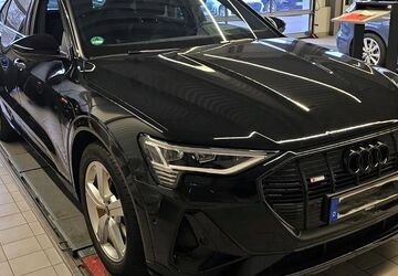 Audi e-tron 47.182 km 38.900 &euro; Ettlingen 76275