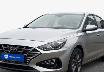 Hyundai i30 18.776 km 17.490 &euro; Germersheim 76726